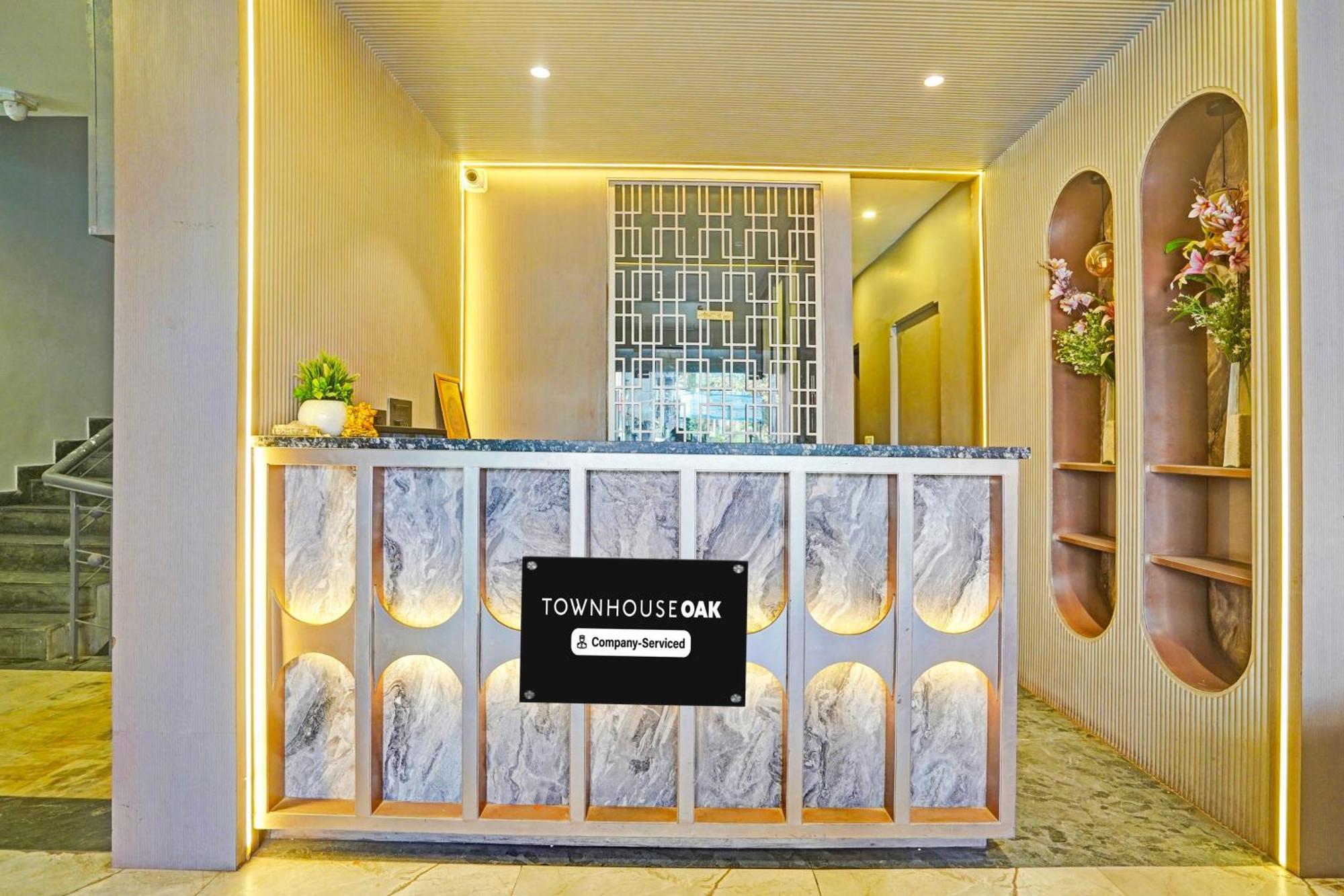 Townhouse Oak Nirman Nagar Mansarovar Formerly The Tulip Regency